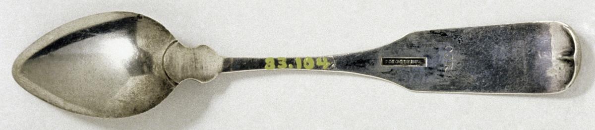 1983.0104 Spoon, Teaspoon, view 2