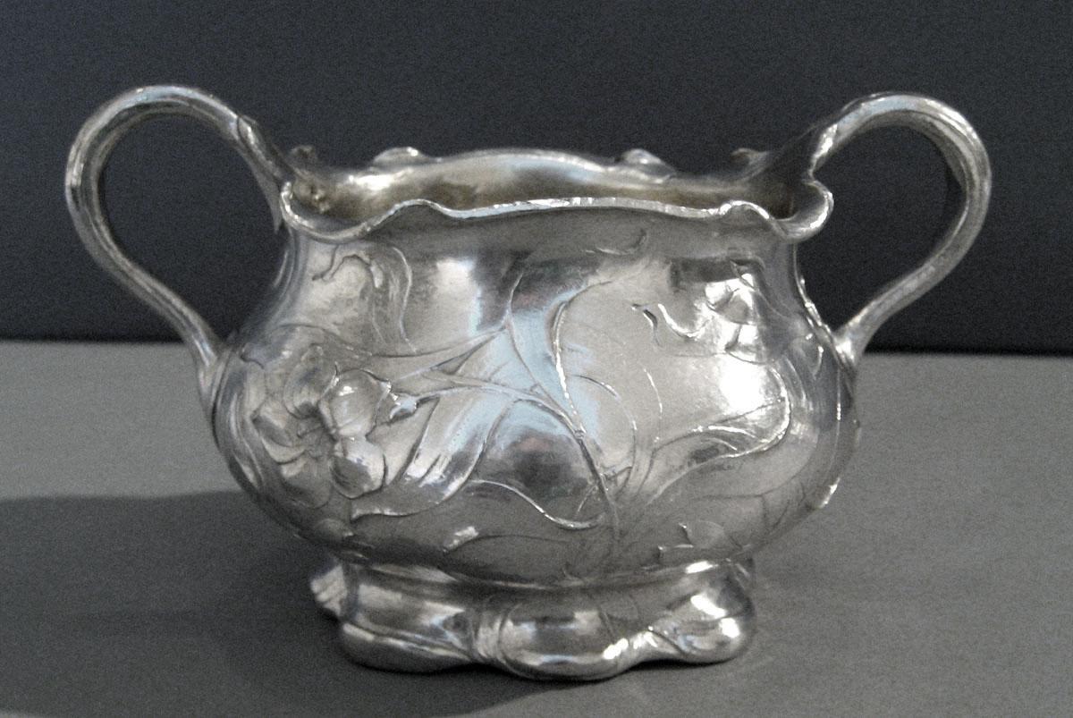 1983.0108.004 Silver Sugar Bowl side 2