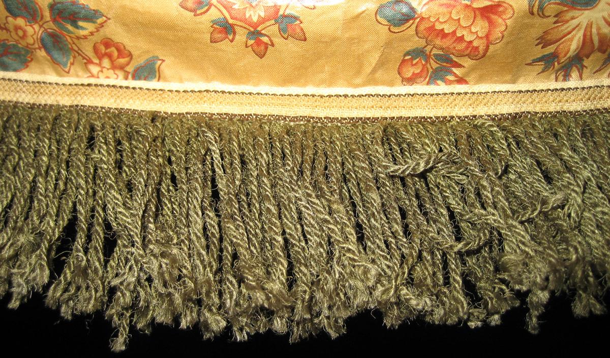 1952.0340.001,.002 Trim detail