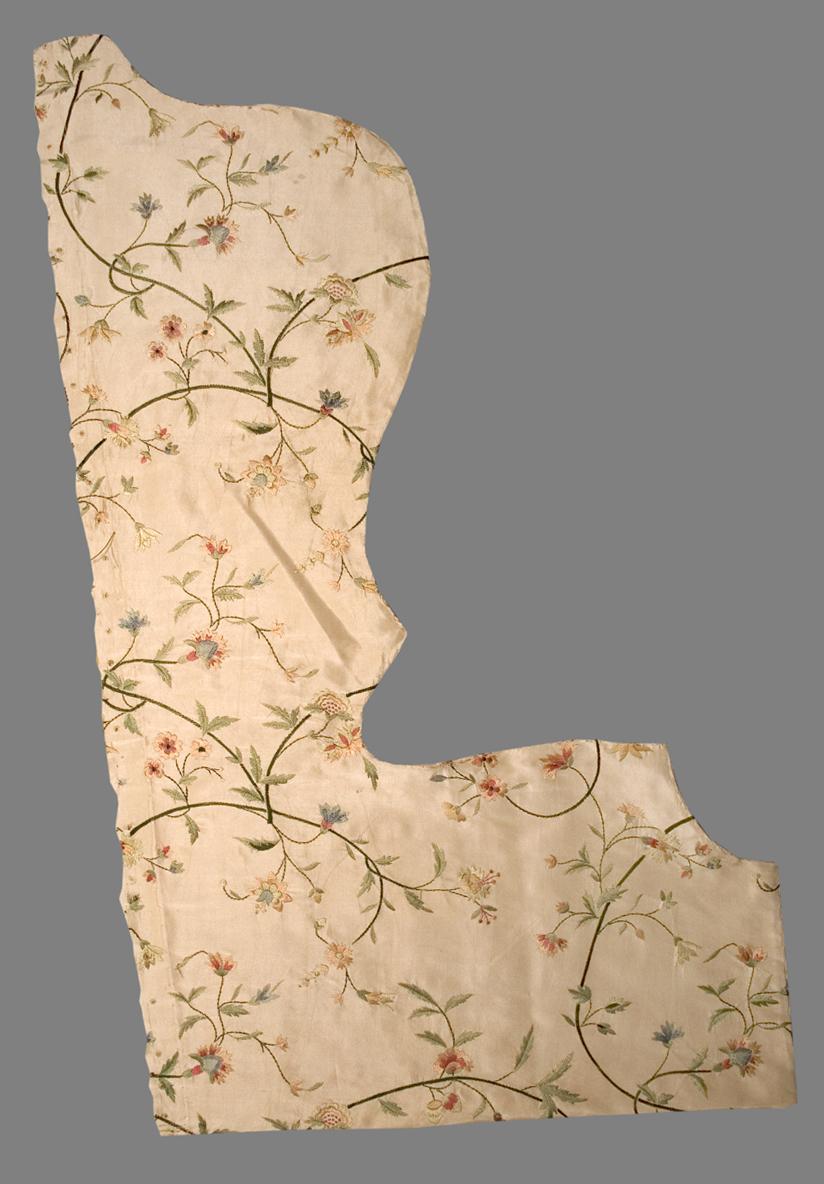 1983.0118 H Textile, Embroidered, Ex-Upholstery Fabric