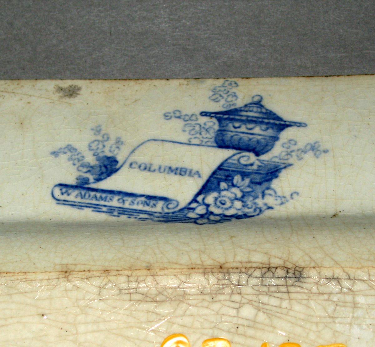 1983.0125 Pearlware dish (mark)
