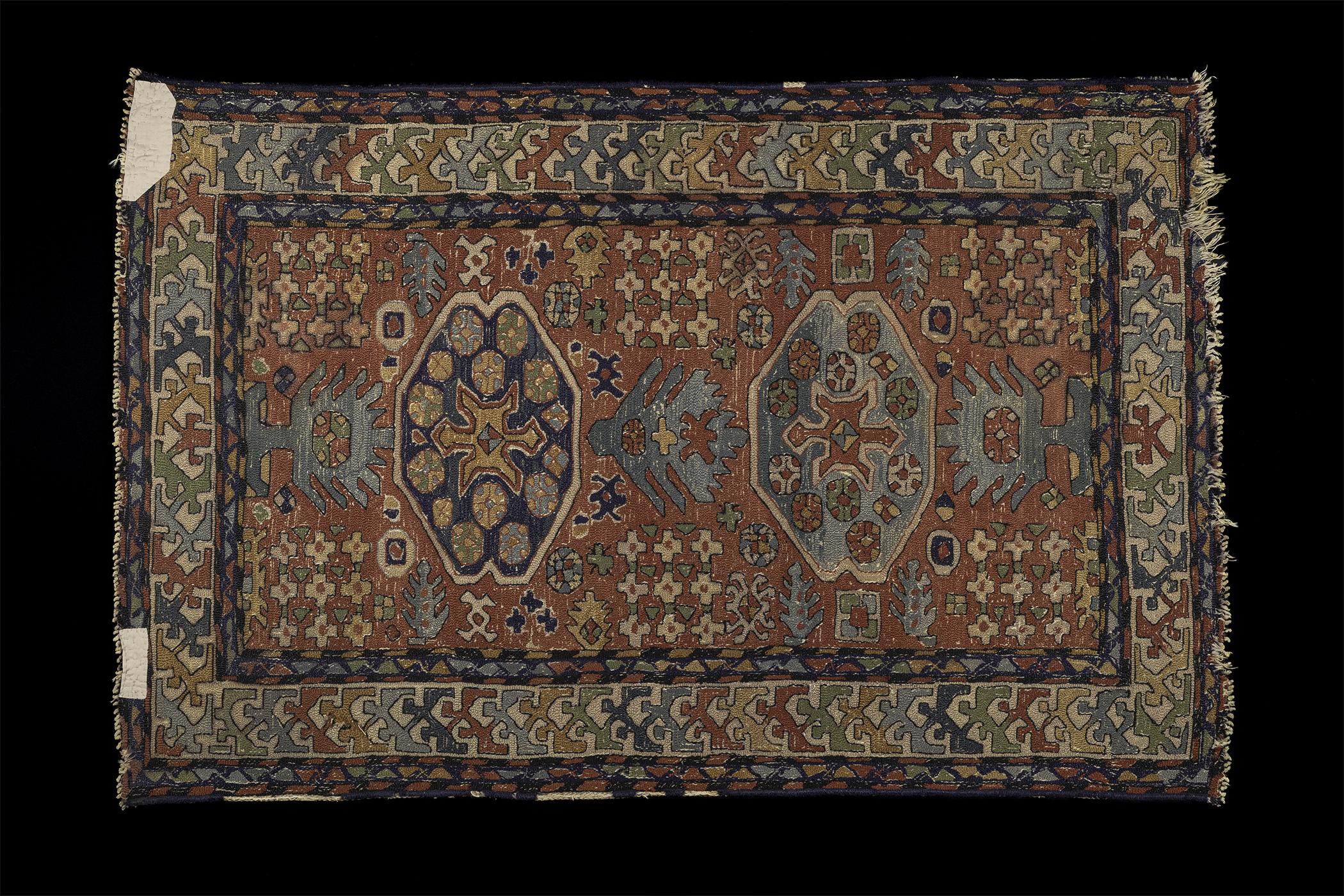 1983.0135, Rug, back