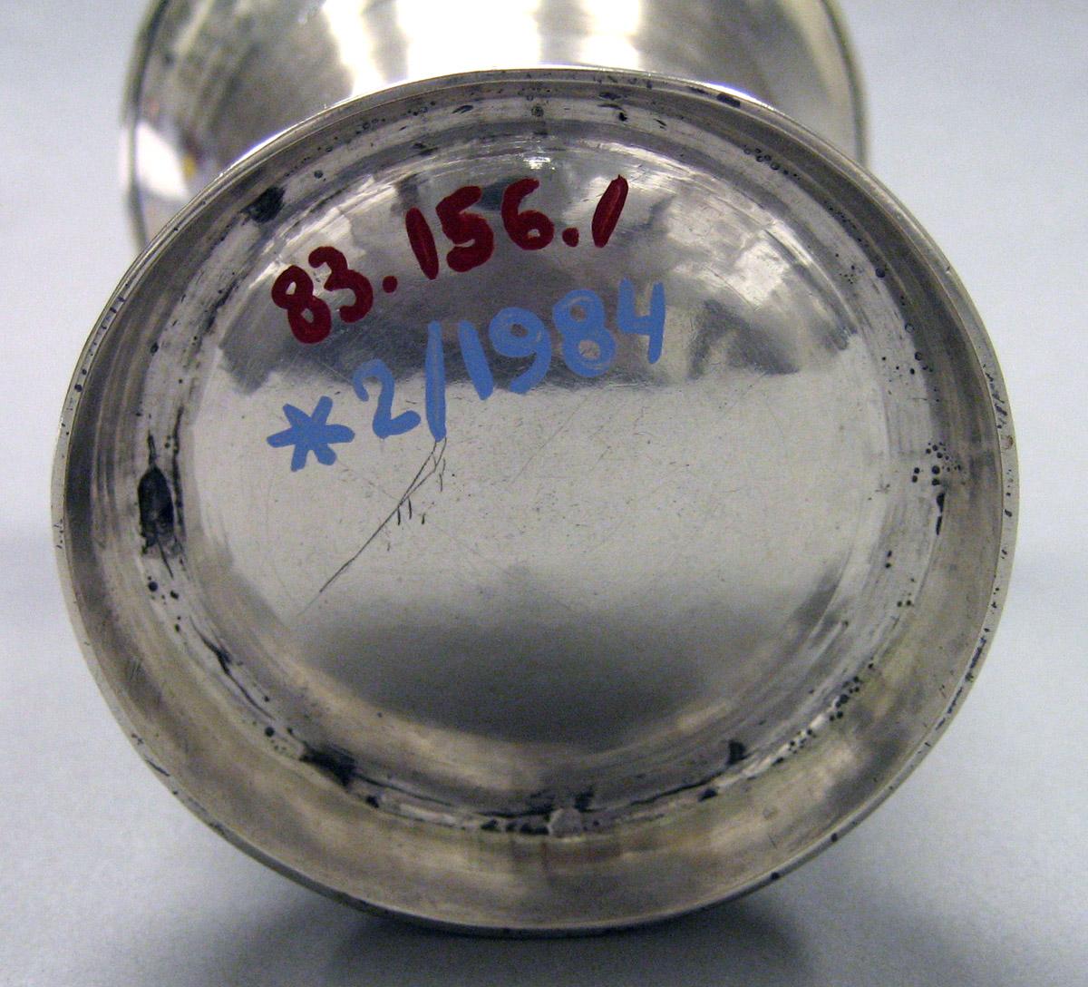 1983.0156.001 Silver Beaker underside