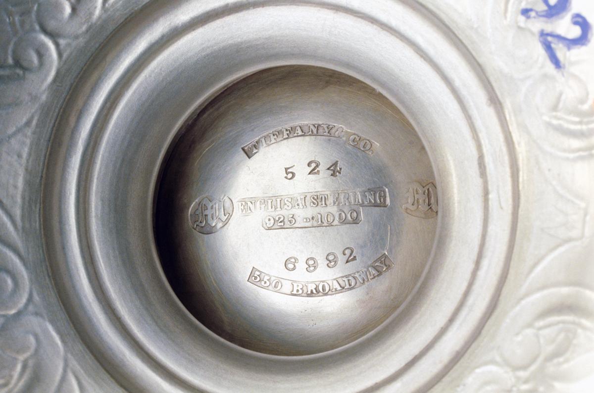 1983.1078.005 Sugar Bowl, detail 1