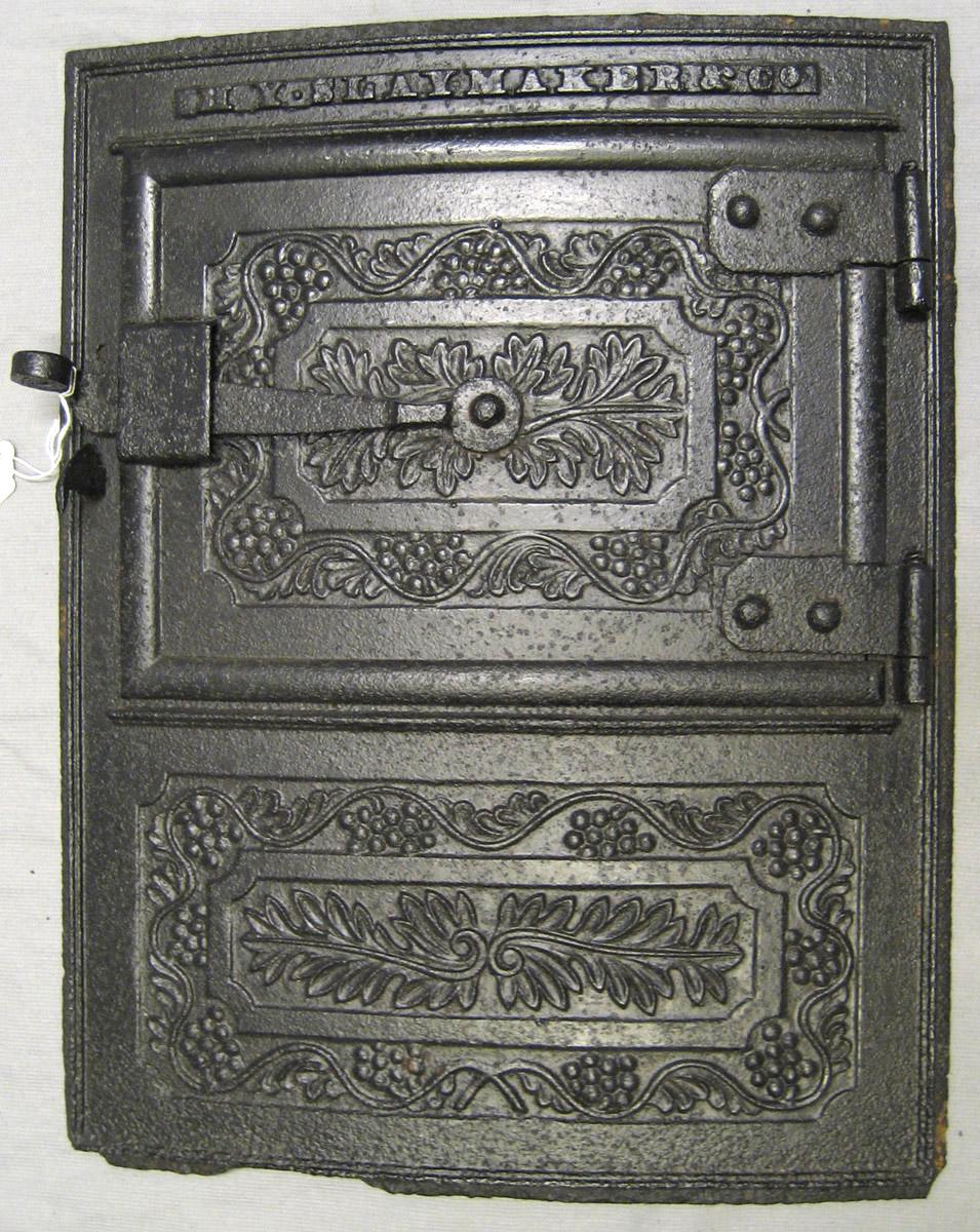  1983.0183 C Stove, door