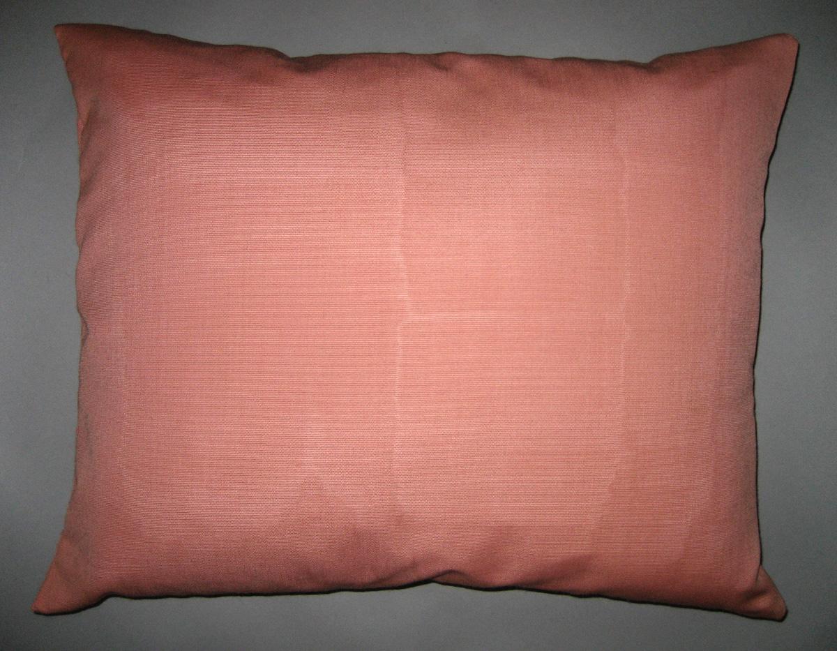 1983.0186 right arm cushion