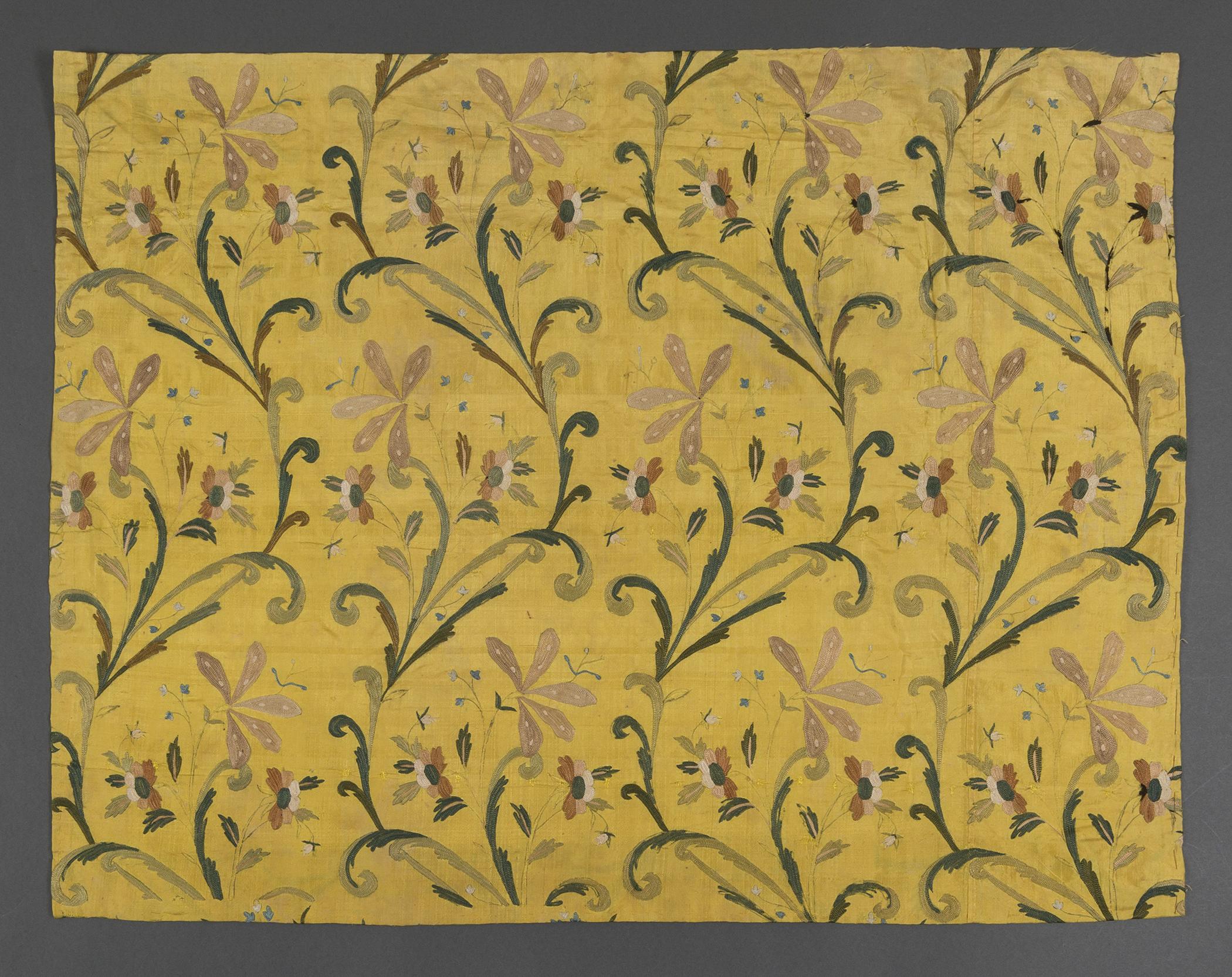 1983.0199.001 Textile, embroidered, view 1