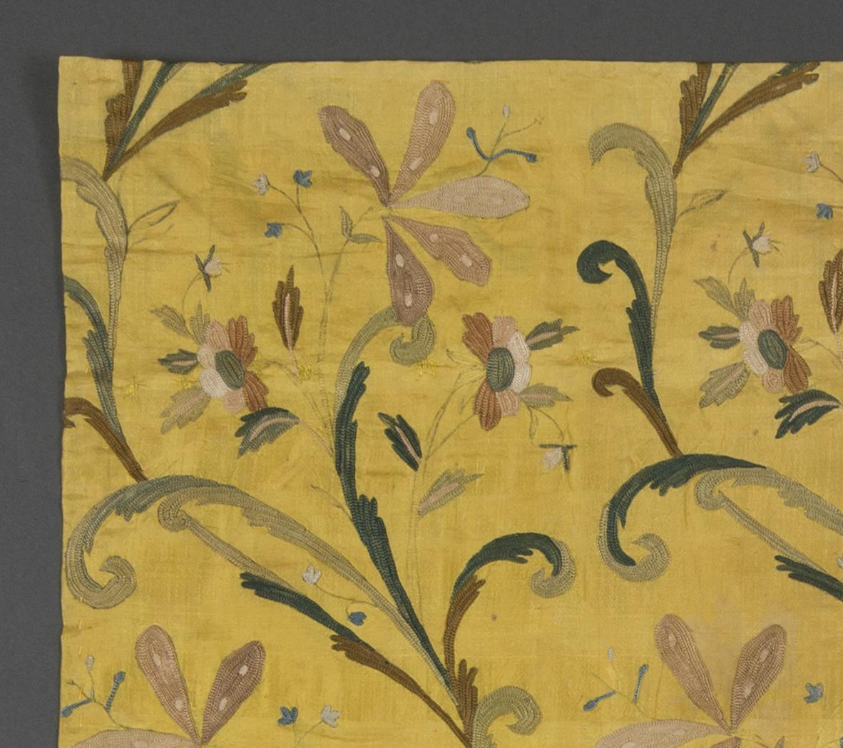 1983.0199.001 Textile, embroidered, detail 1