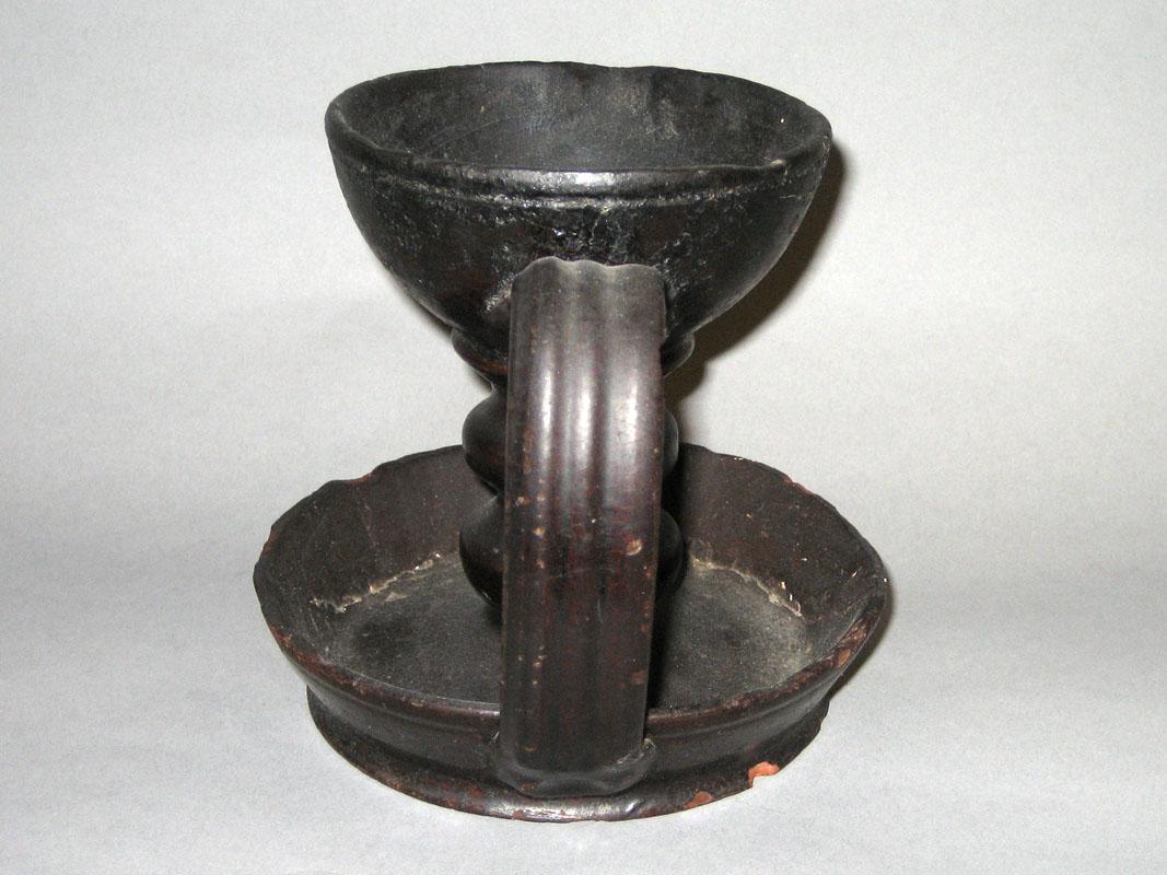 1983.0239 Lamp handle