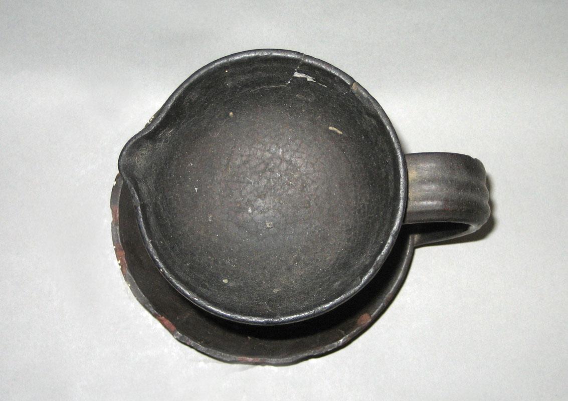 1983.0239 Lamp upper