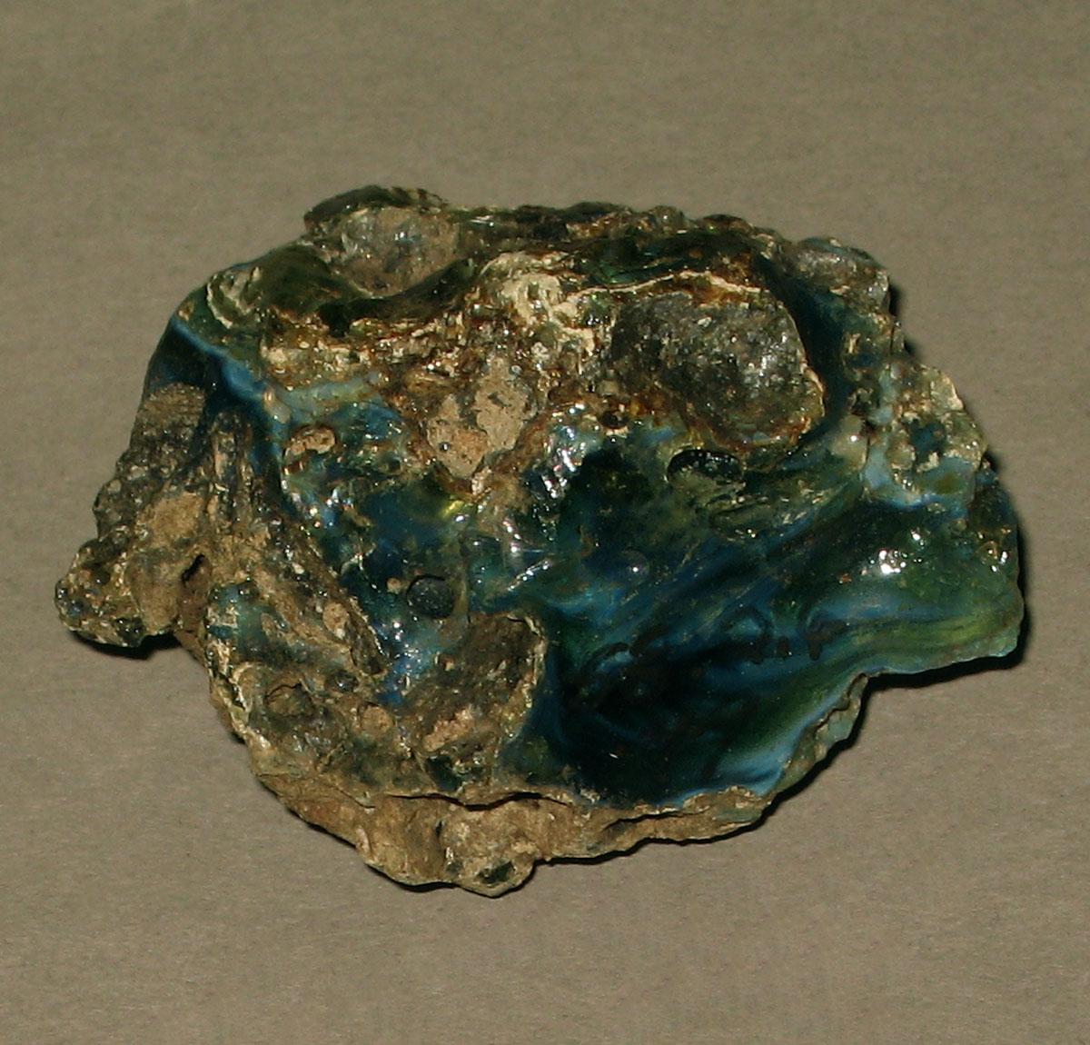 1958.0002.006.049 Frit or cullet fragment