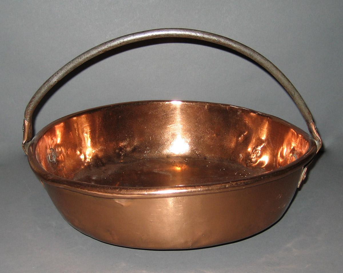 1983.0258 Pan