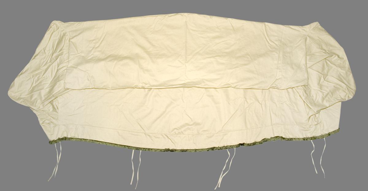1983.0522 Slip Cover