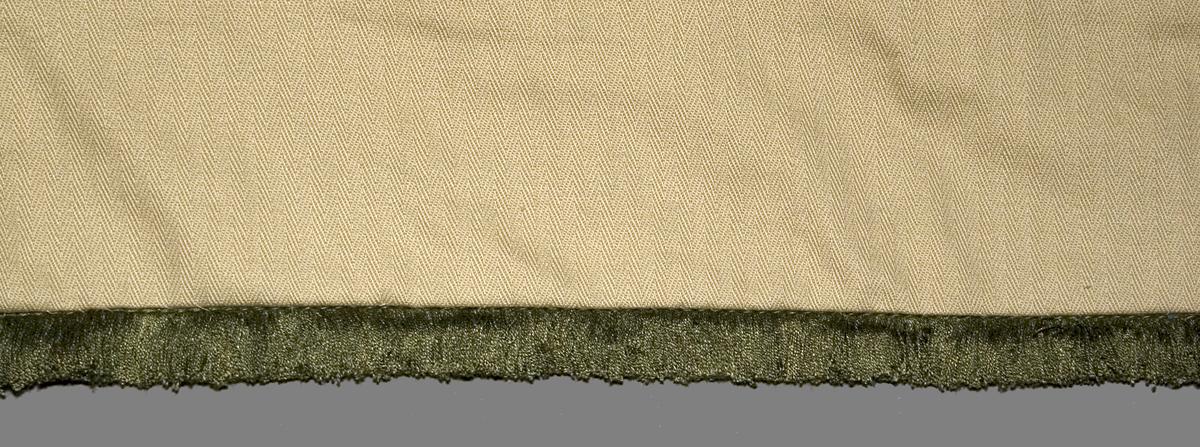 1983.0522 Slip Cover, Edge Detail