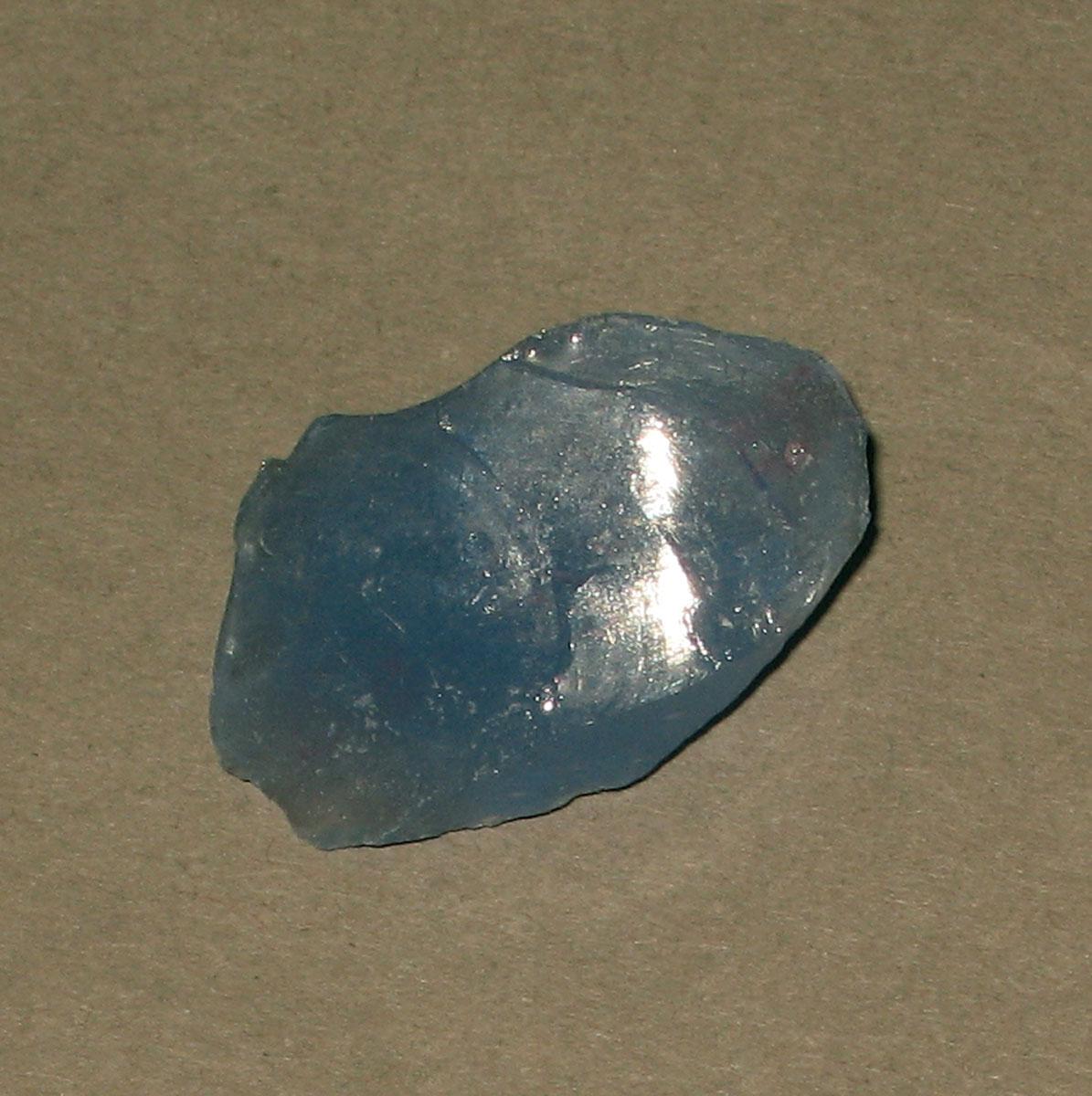 1958.0002.006.075 Glass fragment