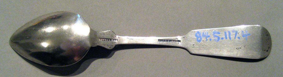 1984.0005.117.004 Silver Spoon underside