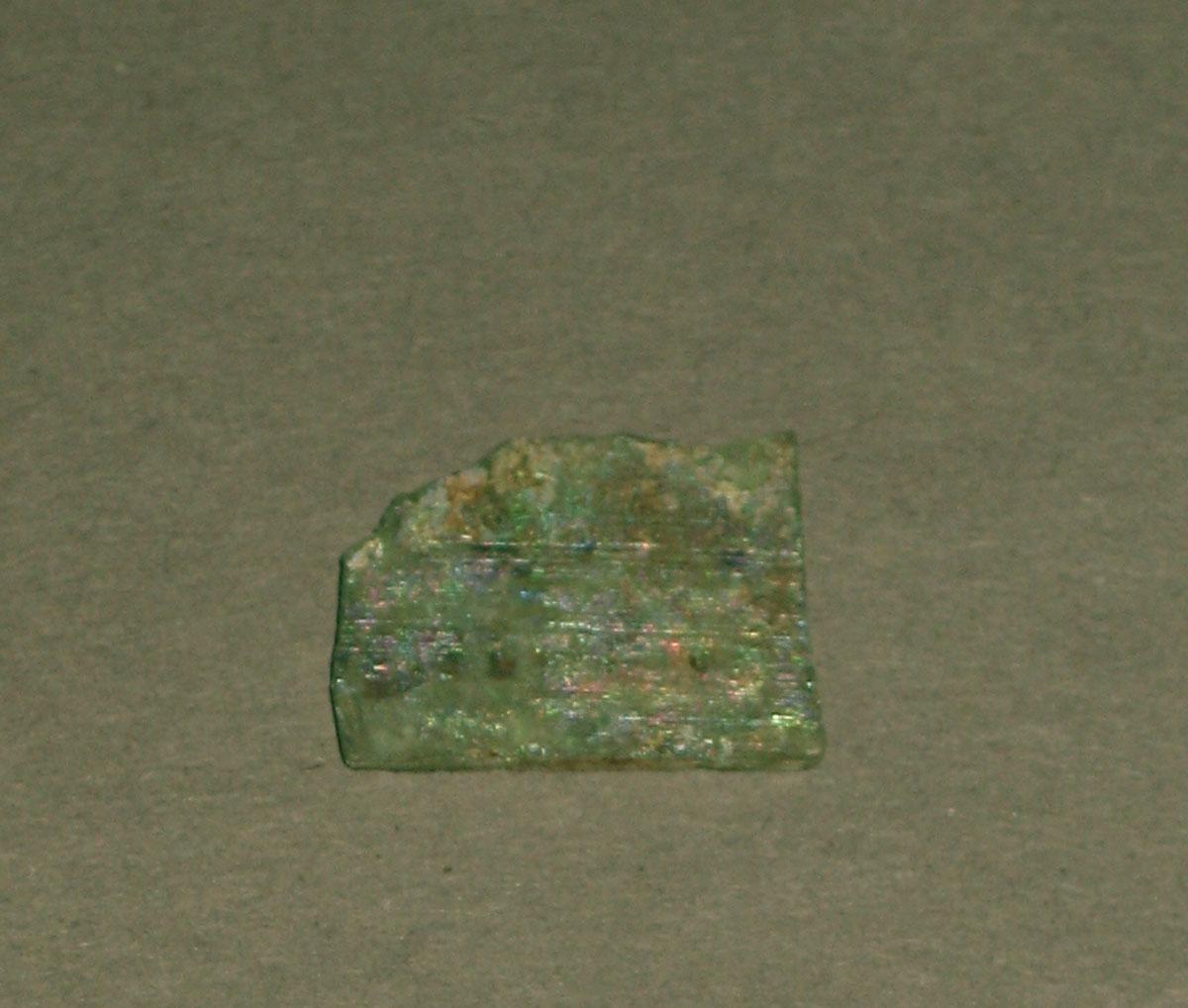 1958.0002.006.102 Glass fragment