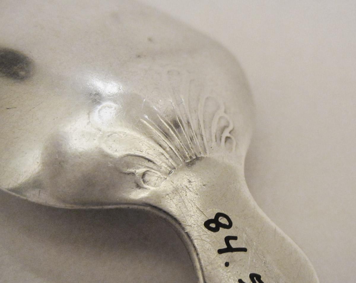 1984.0005.222.004 Spoon, drop decoration