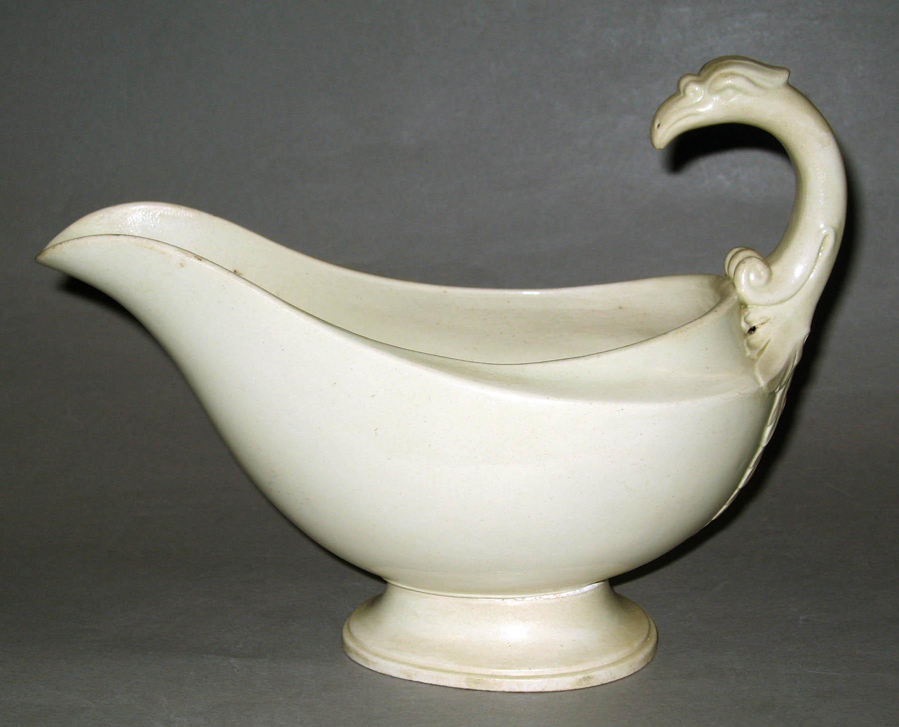 1984.0009 Creamware sauceboat