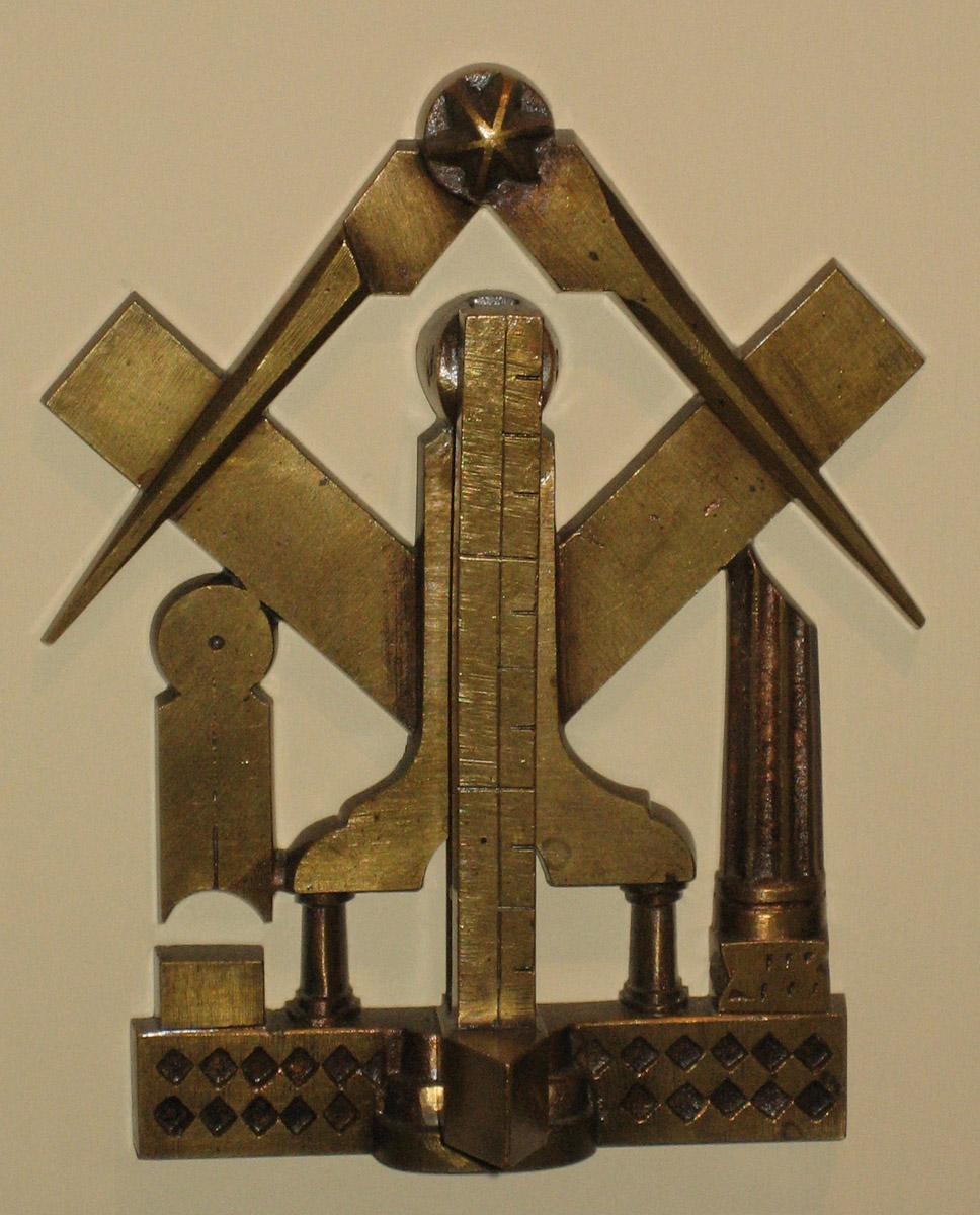 1984.0016.001 Door knocker
