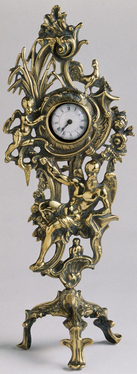 1984.0029 Watch stand