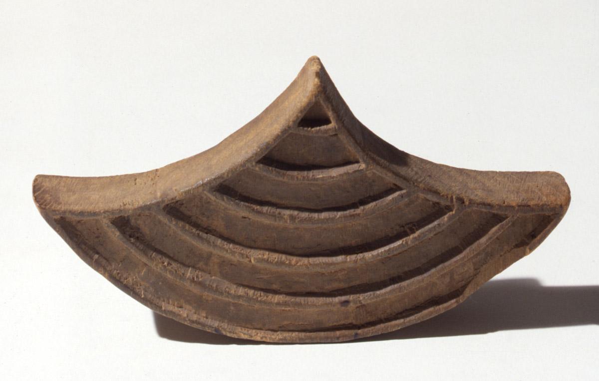 1984.0065 Tool (for textiles)