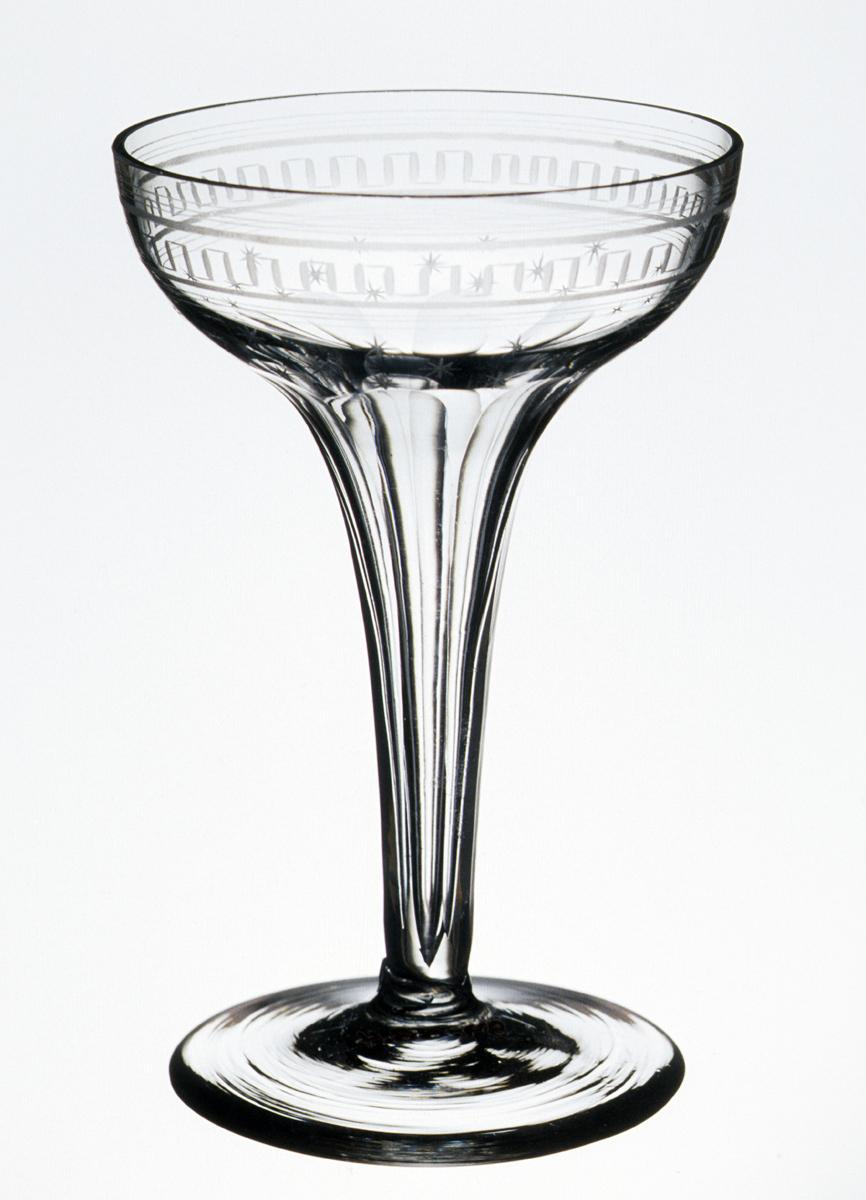 1984.0068.004 Colorless glass champagne glass