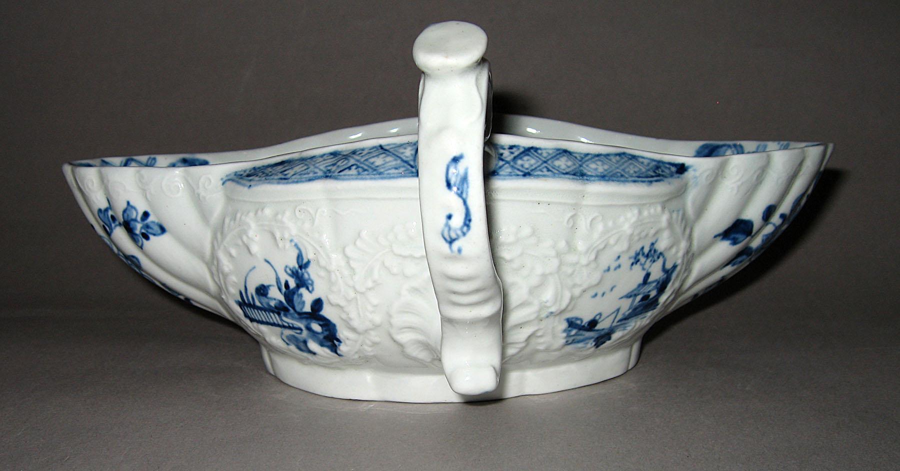 1984.0081 Sauce boat