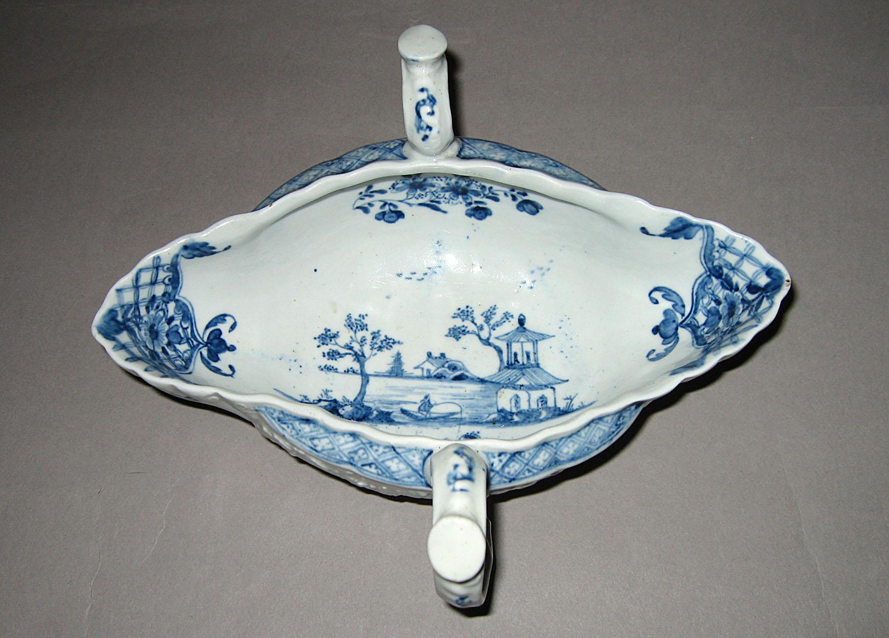 1984.0081 Sauce boat (interior)