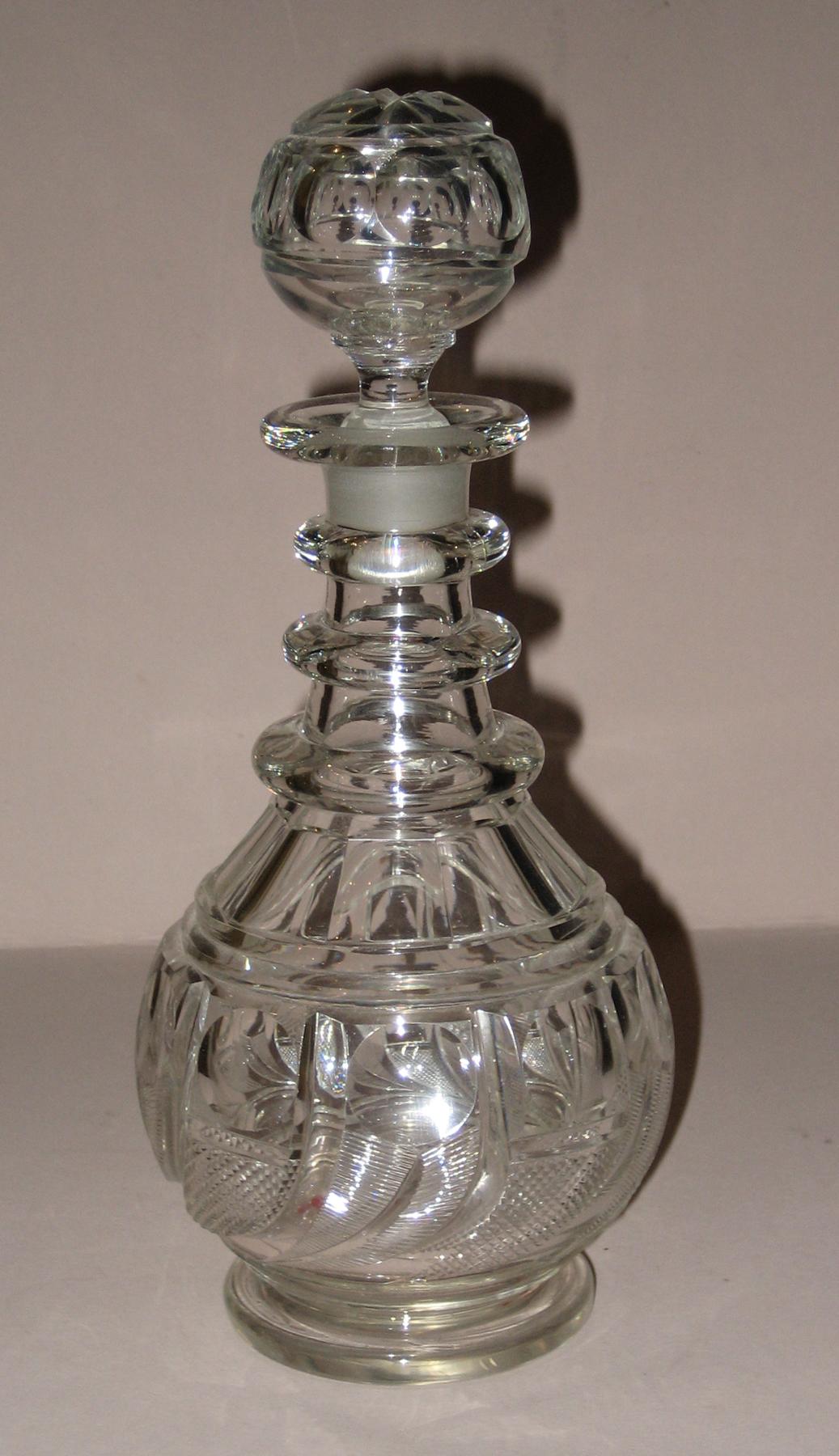 1984.0096.002 Glass decanter