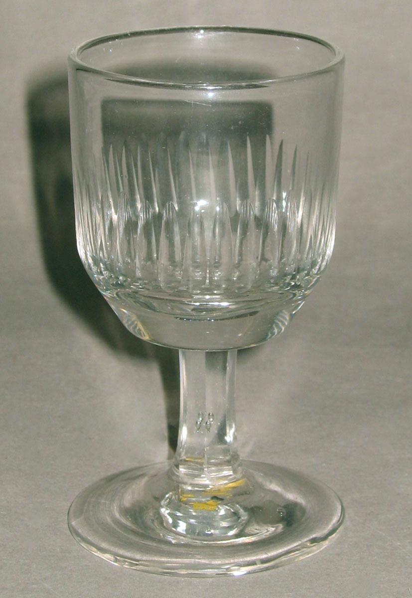 1984.0101.001 Colorless glass cordial glass