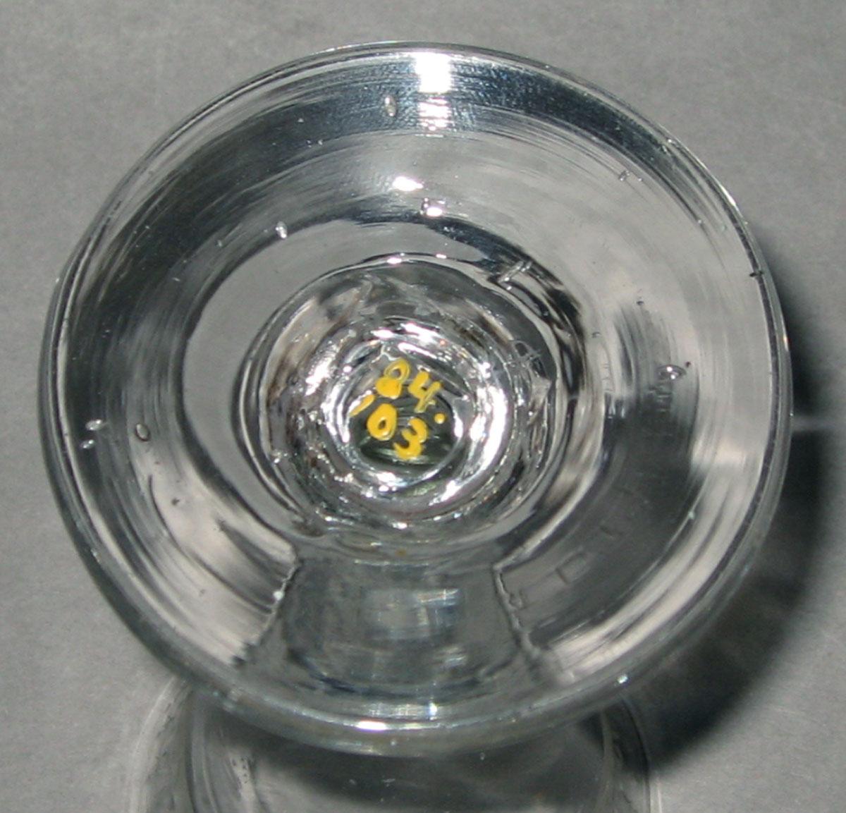 1984.0103 Glass wineglass (underside)