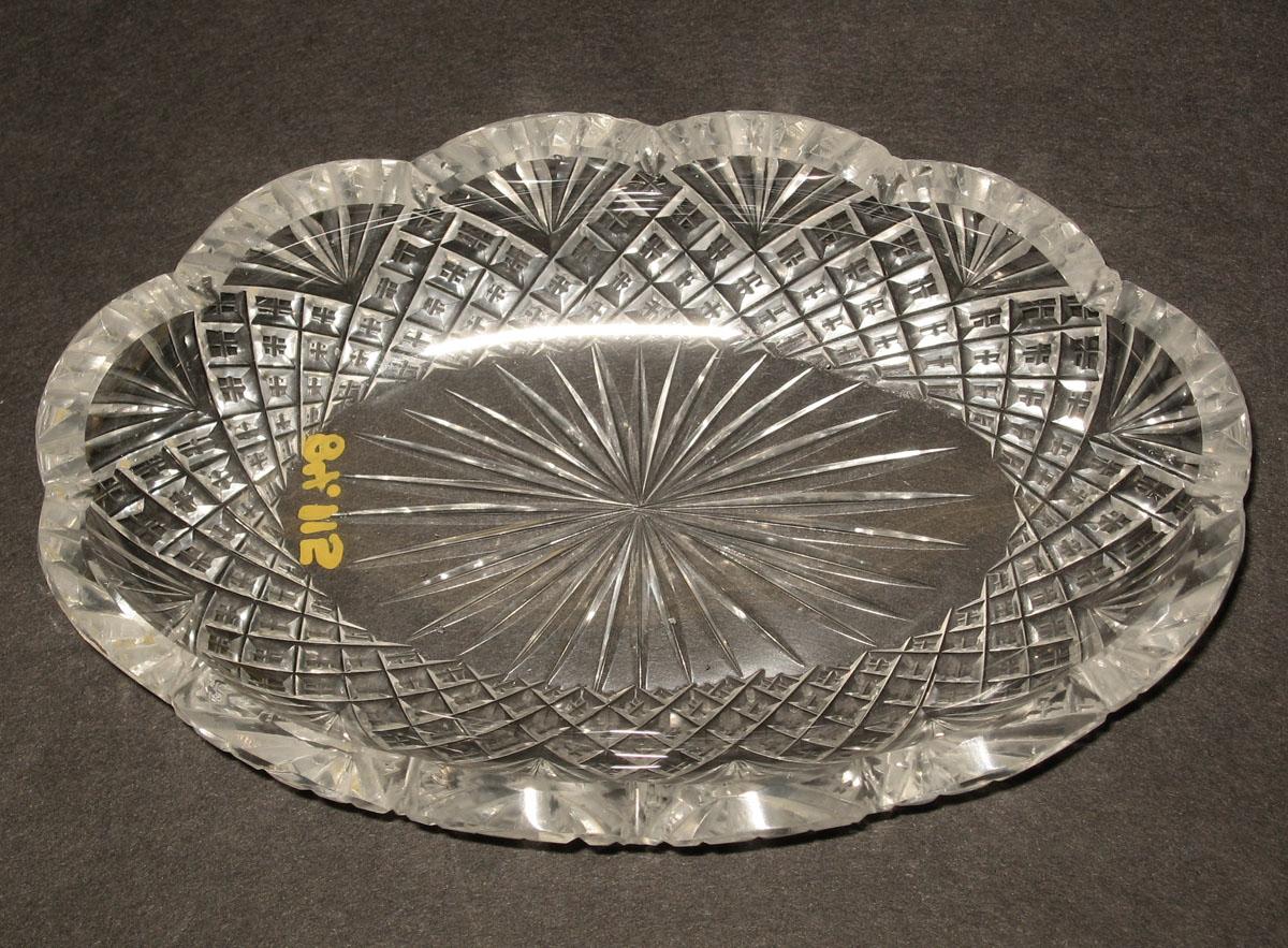 1984.0115 Glass dish