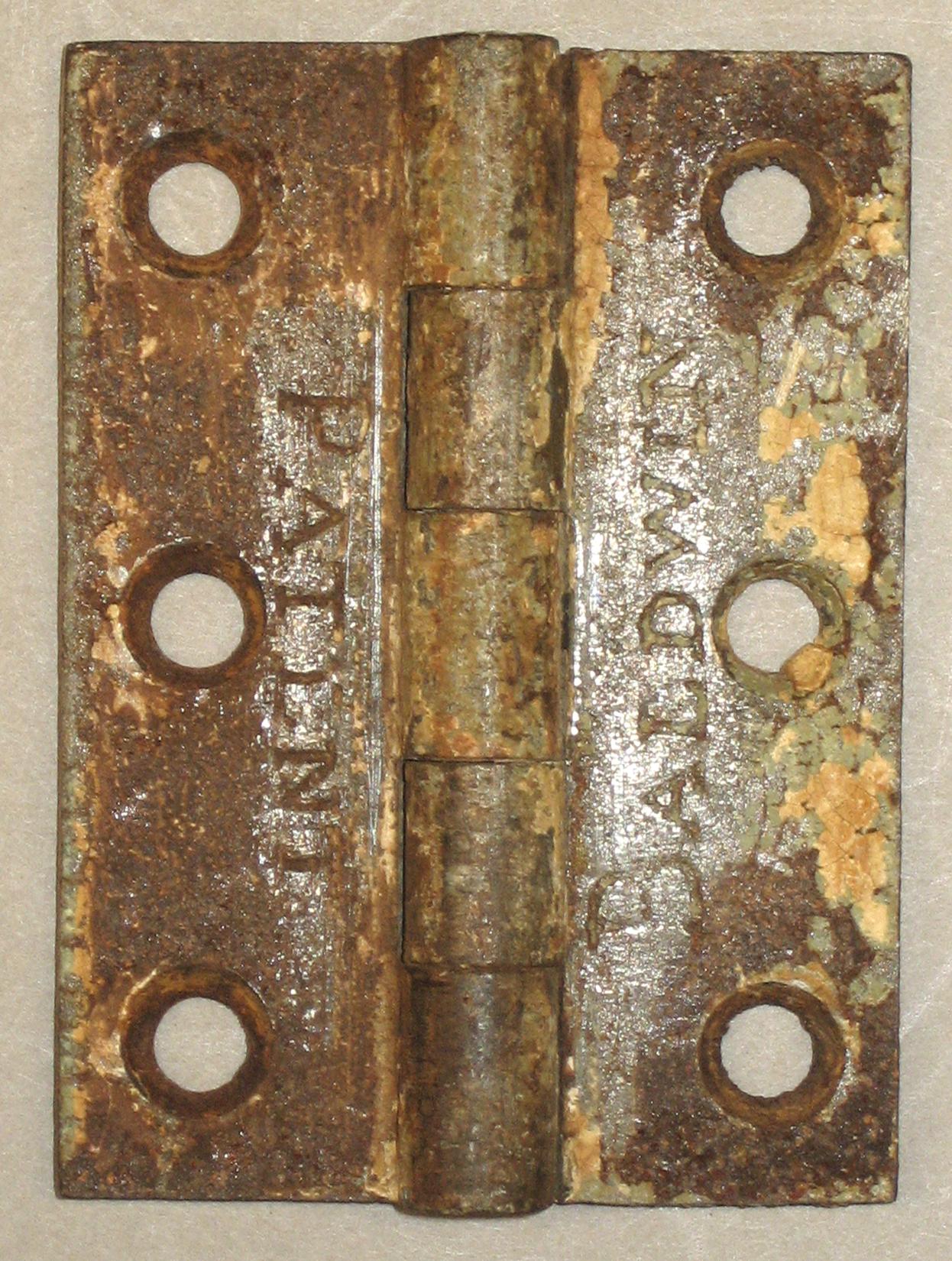 1984.0124.001 Hinge