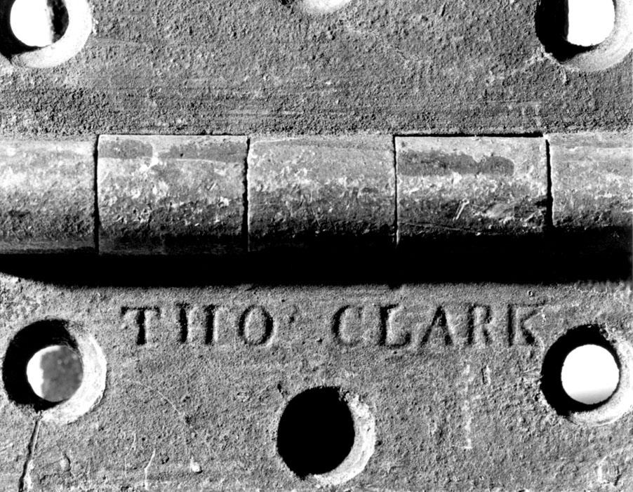 1984.0126.001 Hinge, maker's mark
