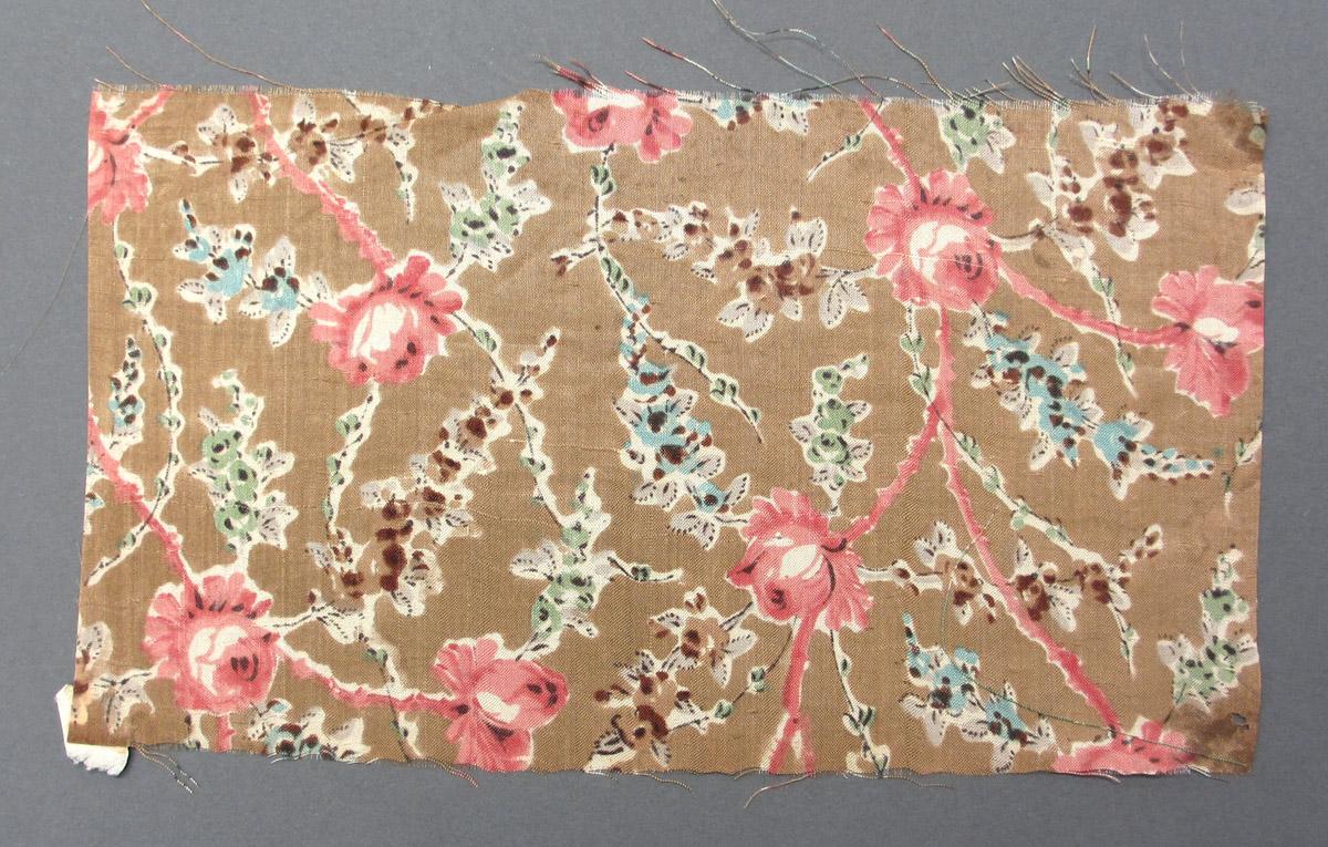 1984.0130.003 Textile, printed reverse