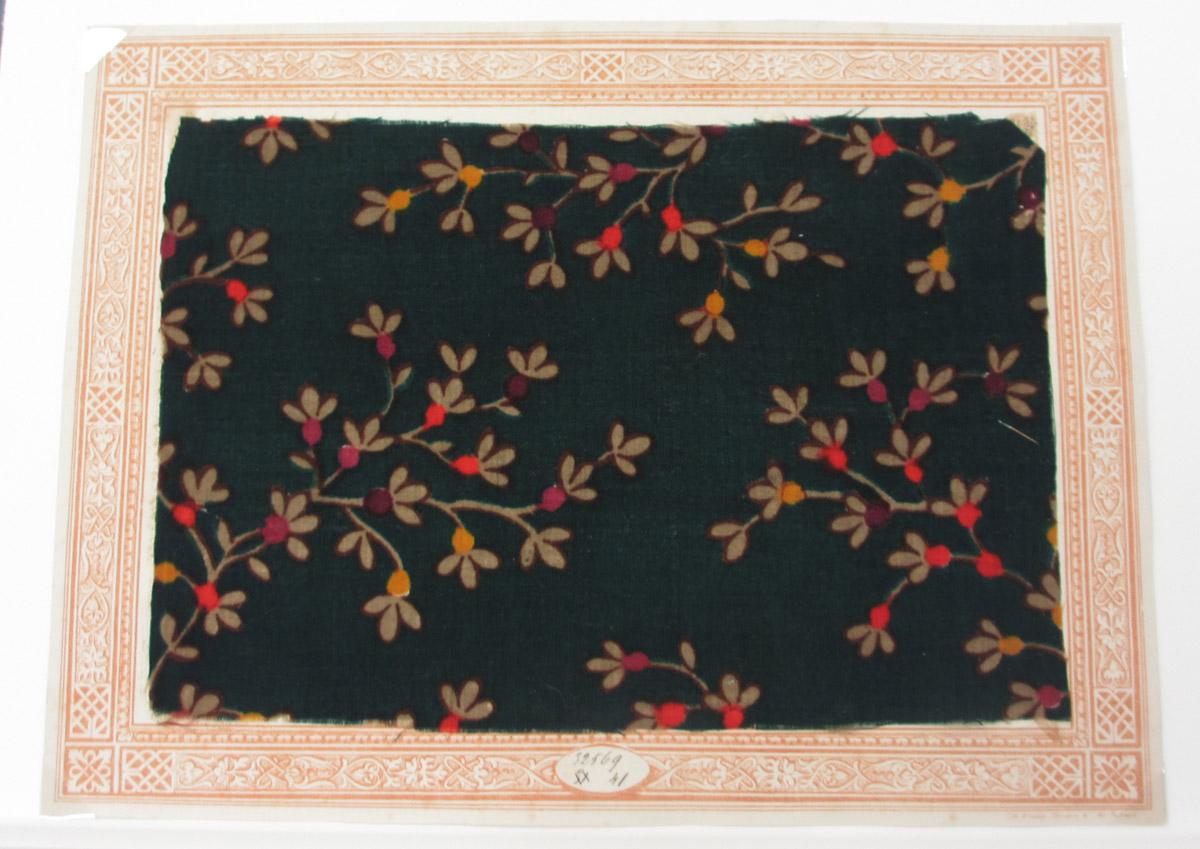 1984.0130.013 Textile, printed obverse