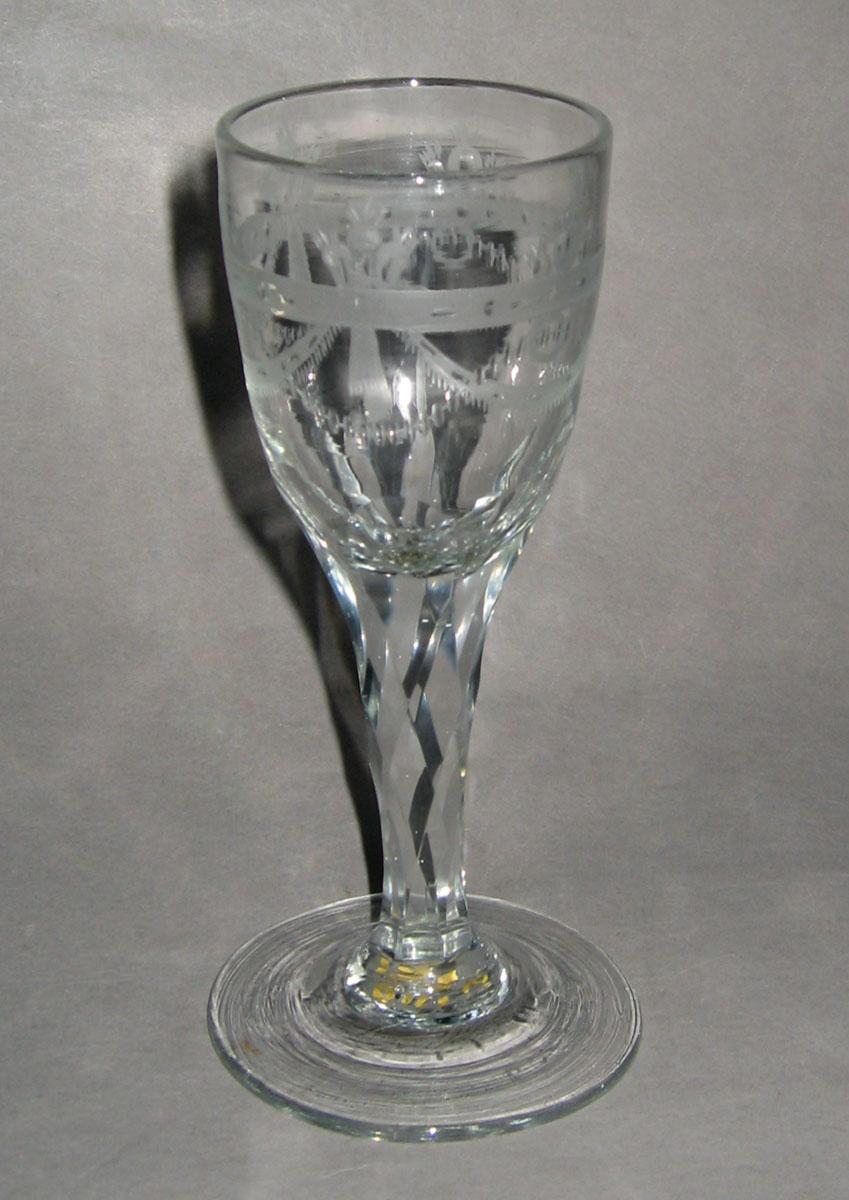 1984.0137.006 Glass wineglass