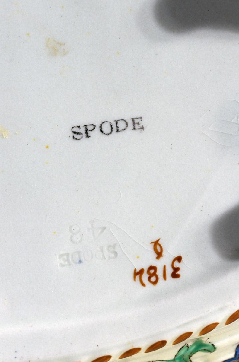 1984.0139.002 A Pearlware basket (mark 2)