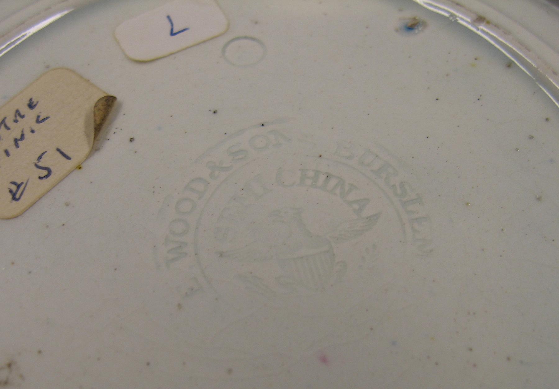 1984.0141.007 B Saucer (mark)