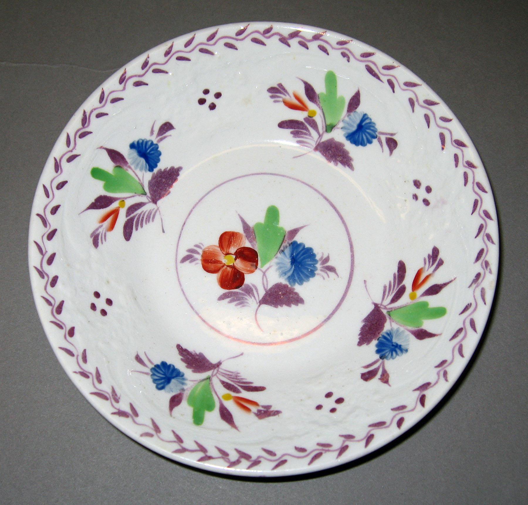 1984.0141.008 B Lusterware Saucer