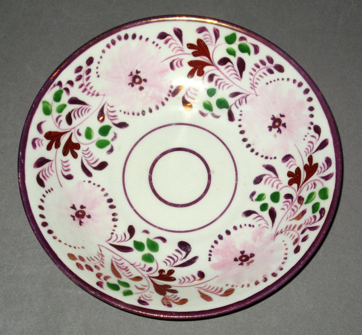 1984.0141.013 B Lusterware saucer