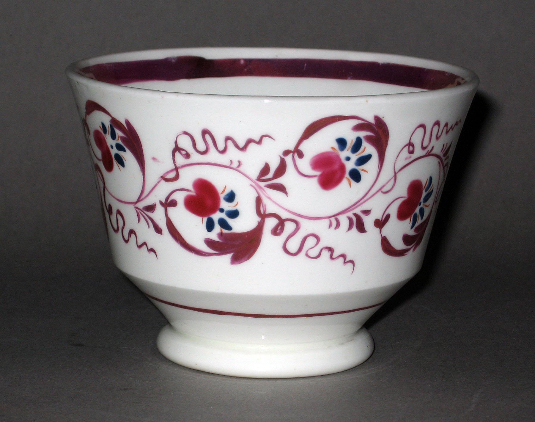 1984.0141.015 A Lusterware Tea bowl