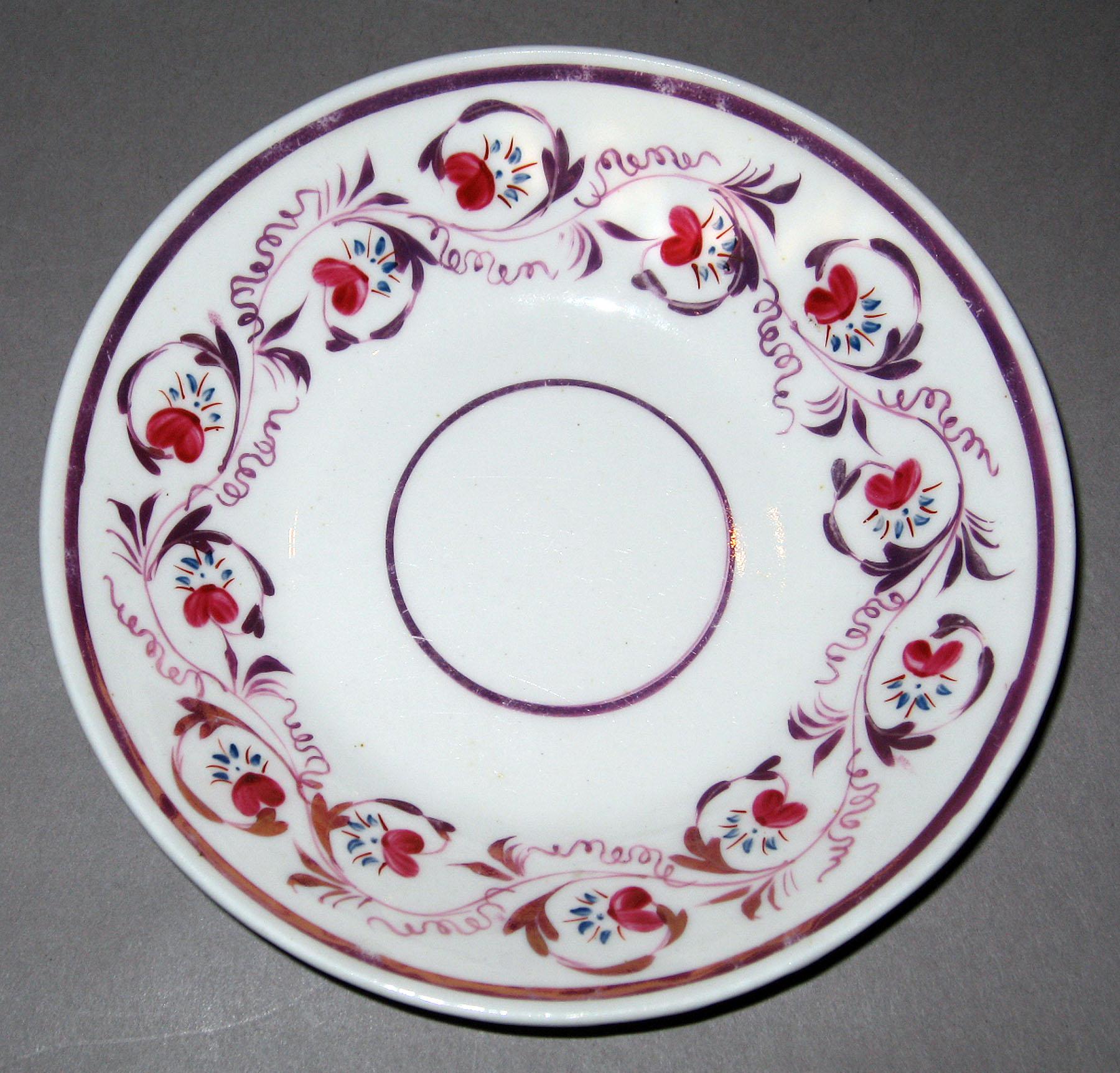 1984.0141.015 B Lusterware Saucer