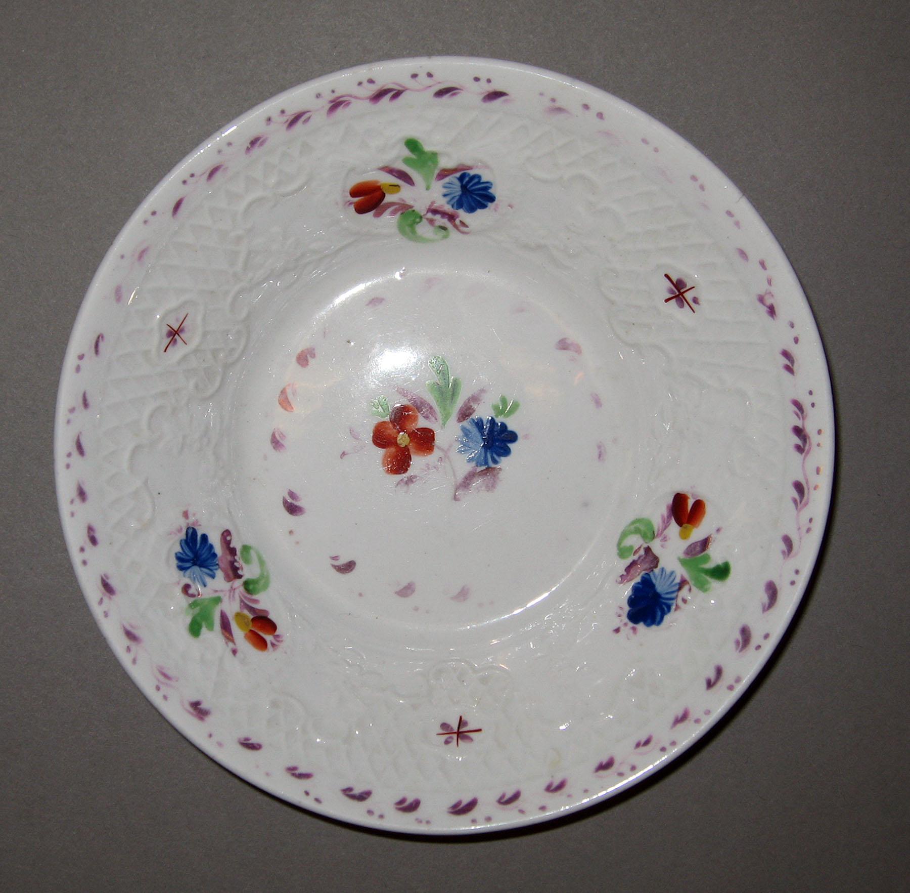 1984.0141.021 B Lusterware Saucer