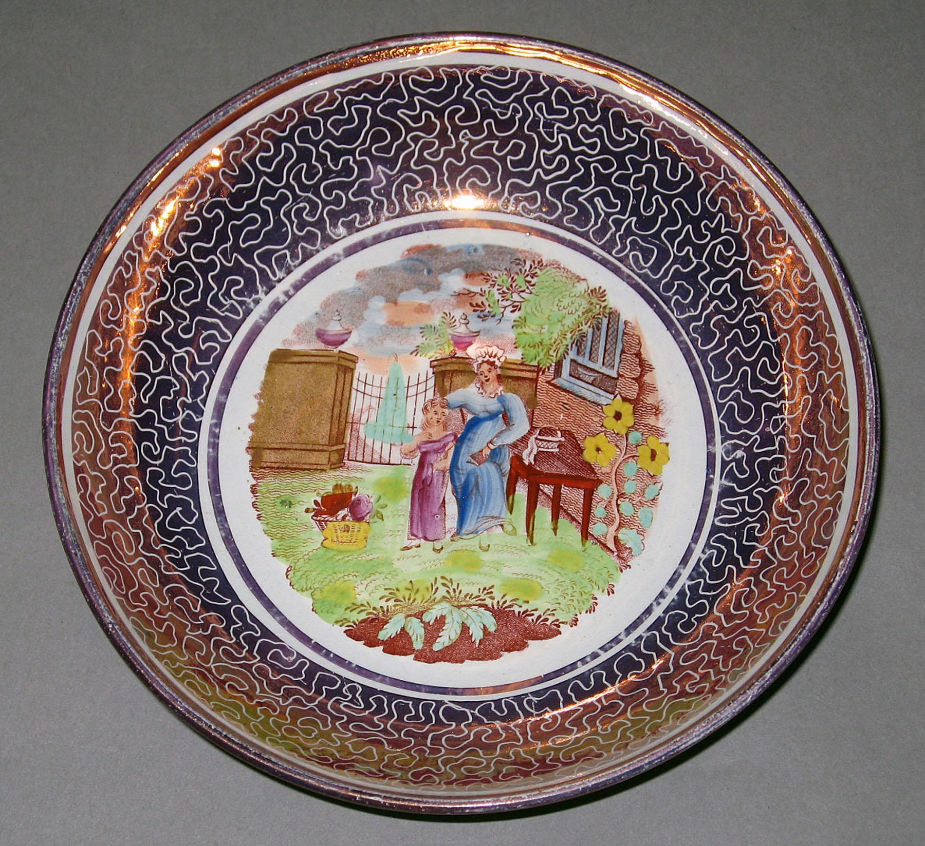 1984.0141.025 B Lusterware Saucer