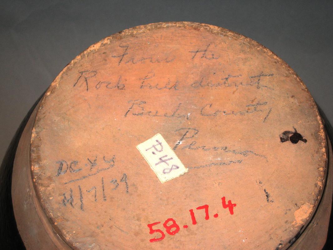 1958.0017.004 Jug (inscription)