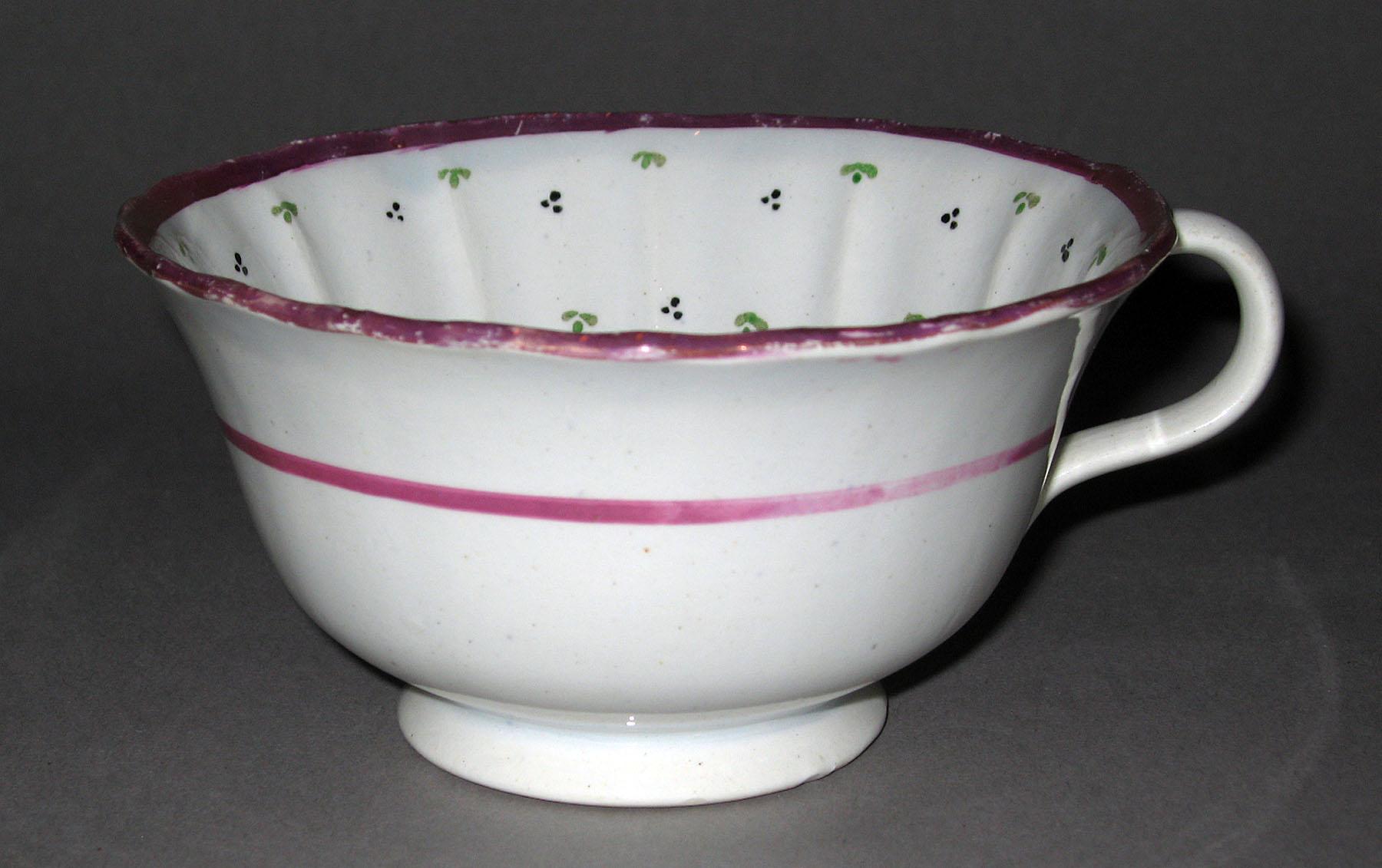 1984.0141.044 A Lusterware Tea Cup