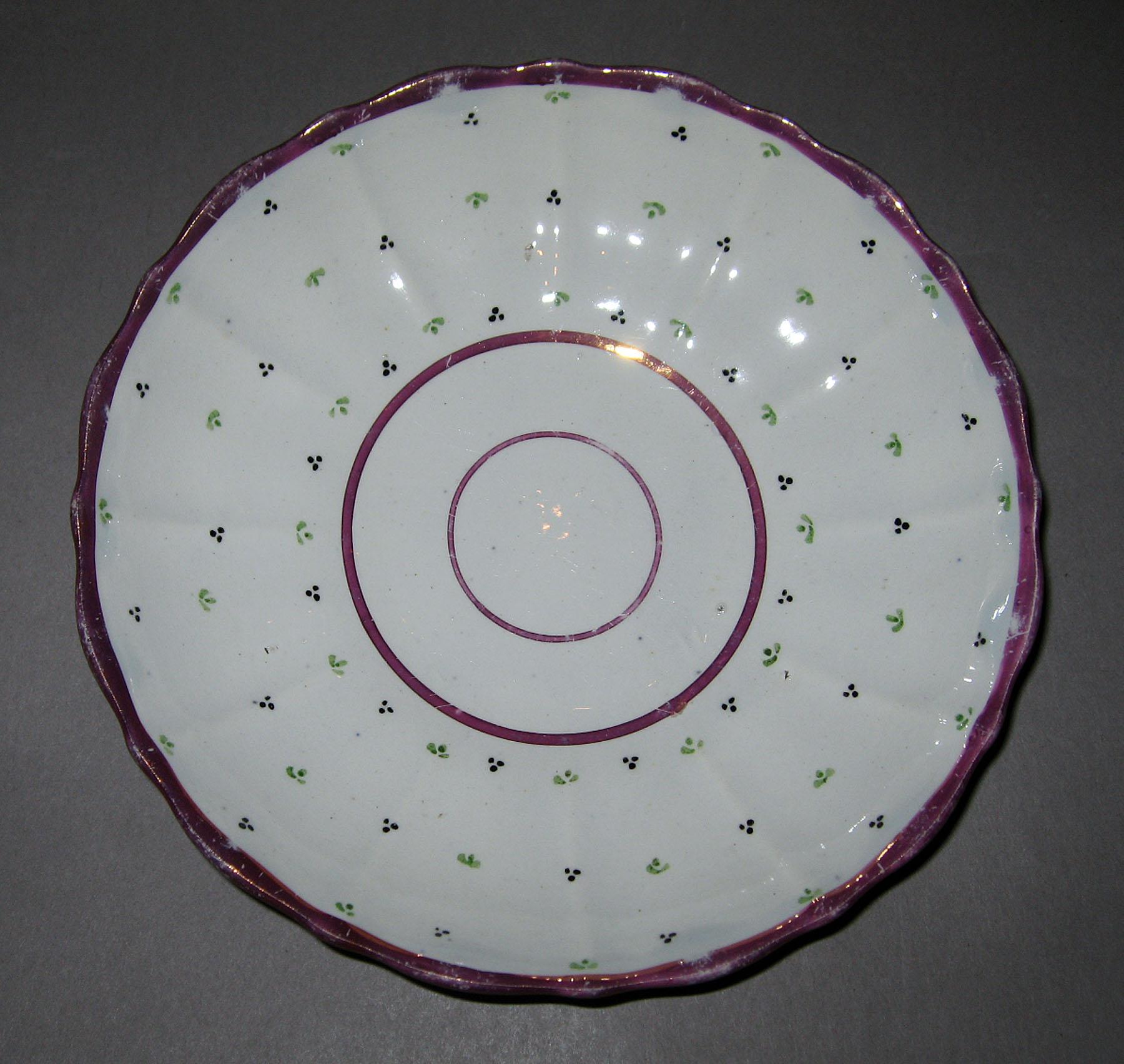 1984.0141.044 B Lusterware Saucer