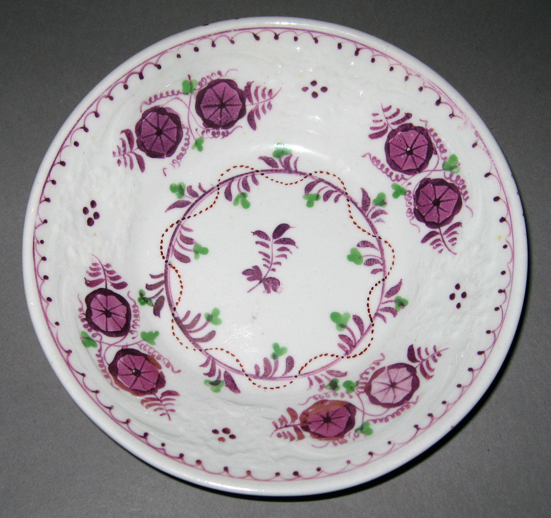 1984.0141.055 B Lusterware Saucer